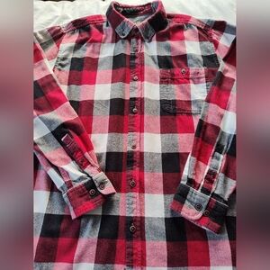 NORTHWEST TERRITORY Men's Button Up Flannel Shirt. Size XL. Long Sleeves.